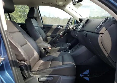 2017 Volkswagen Tiguan S из США, поврежденный, VIN WVGAV7AX7HW503183